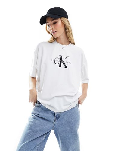 T-shirt coupe boyfriend à monogramme - pur - Calvin Klein Jeans - Modalova