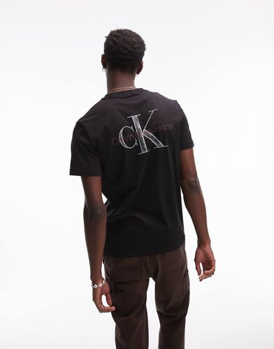 T-shirt avec logo monogramme au dos - Calvin Klein Jeans - Modalova