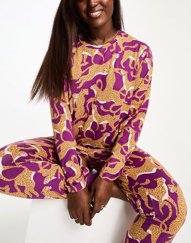 Pyjama long à imprimé guépards - Bordeaux - Chelsea Peers - Modalova