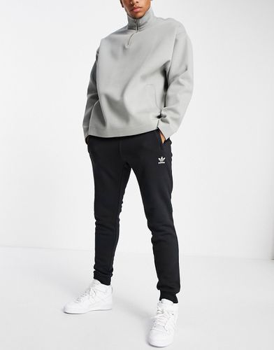 Essentials - Jogger coupe slim avec petit logo - Adidas Originals - Modalova