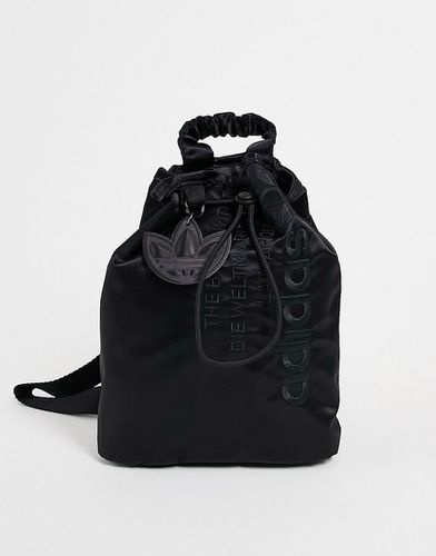 Mini sac à dos en satin avec grand logo - Adidas Originals - Modalova