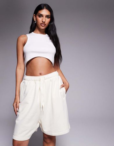 Short de sport avec logo linaire - Crme - Adidas Originals - Modalova