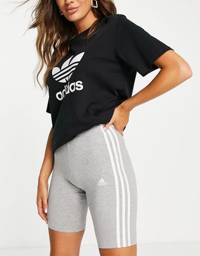 Adidas - Sportswear Essentials - Short legging à 3 bandes - Adidas Performance - Modalova