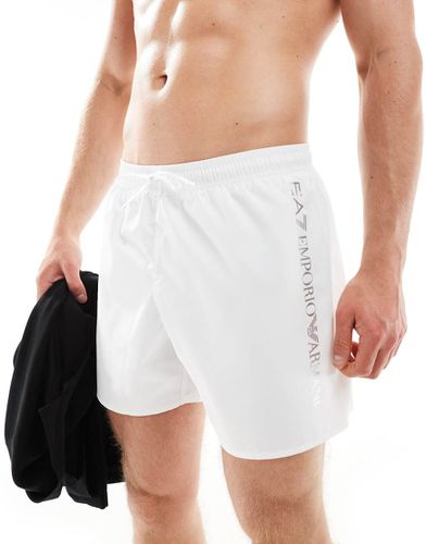 Armani - Short de bain avec logo vertical sur le côté - Ea7 - Modalova