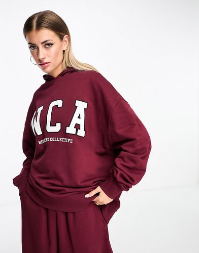 ASOS - Weekend Collective - Sweat à capuche oversize à logo WCA - Bordeaux - Asos Weekend Collective - Modalova