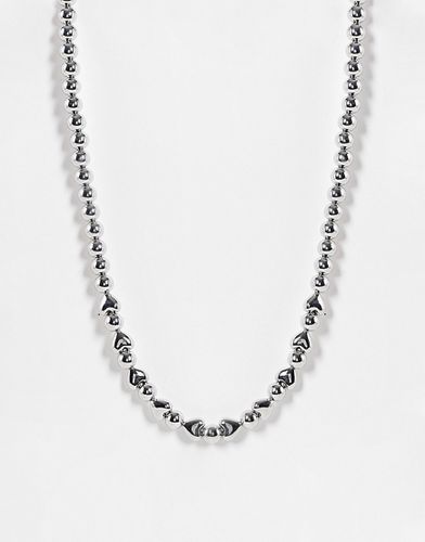Collier avec perles métalliques en forme de boules et de caurs - brillant - Asos Design - Modalova