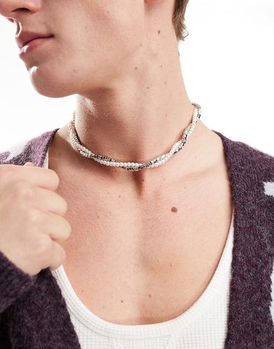 Collier effet torsadé orné de perles nacrées - Asos Design - Modalova