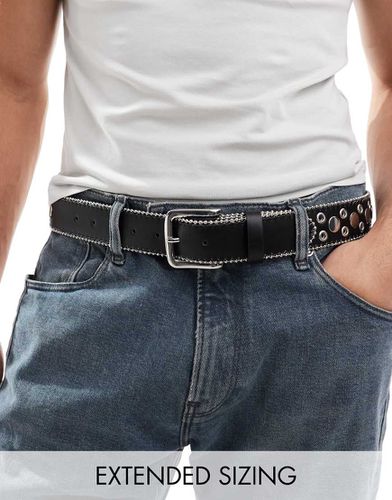 Ceinture cloutée en imitation cuir avec motif feu - Asos Design - Modalova