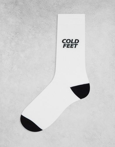 Chaussettes blanches à slogan Cold Feet - Asos Design - Modalova