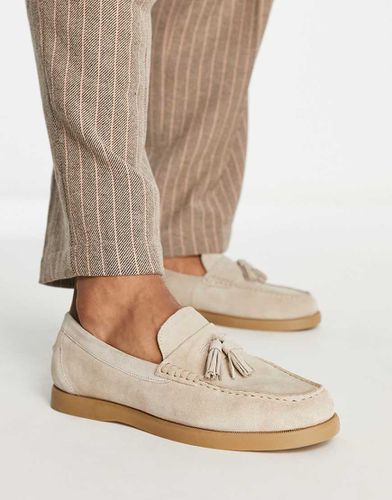 Chaussures bateau en daim avec semelles contrastantes - Beige - Asos Design - Modalova