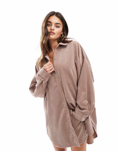 Chemise d'ensemble oversize en velours côtelé - Vison - Asos Design - Modalova