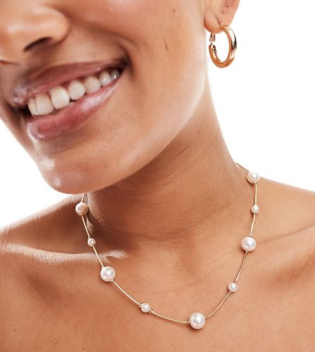 ASOS DESIGN Curve - Collier court avec perles fantaisie de différentes tailles - Asos Curve - Modalova