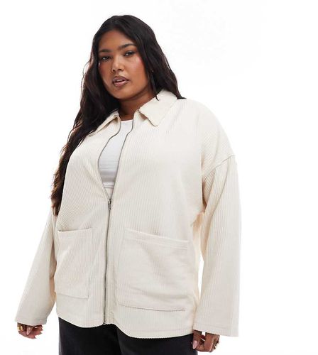 ASOS DESIGN Curve - Polaire en imitation peau de mouton à col et fermeture éclair - Crème - Asos Curve - Modalova