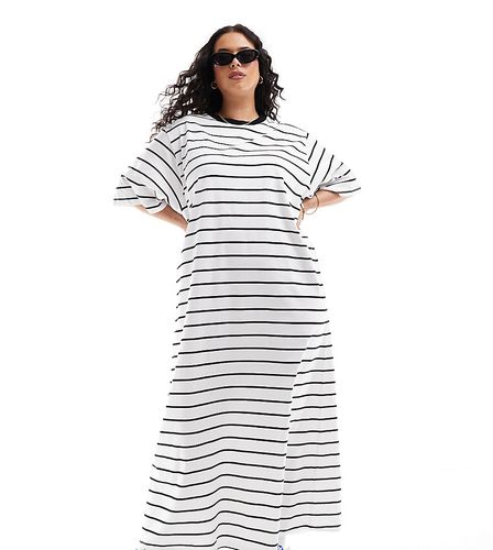 ASOS DESIGN Curve - Robe t-shirt oversize longueur mollet à rayures - Noir et blanc - Asos Curve - Modalova