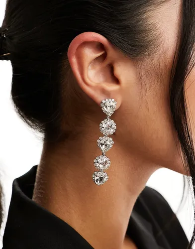 Boucles d'oreilles pendantes avec rangée de caurs et cercles en cristaux - Asos Design - Modalova