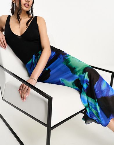 Jupe longue style sirène en tulle avec liens à la taille et imprimé marbré - Bleu - Asos Design - Modalova