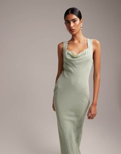 L'invitée - Robe longue coupe en biais avec lacets au dos - Sauge - Asos Design - Modalova