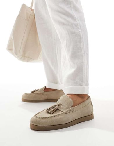 Mocassins à pompons en daim avec semelle contrastante - Beige - Asos Design - Modalova