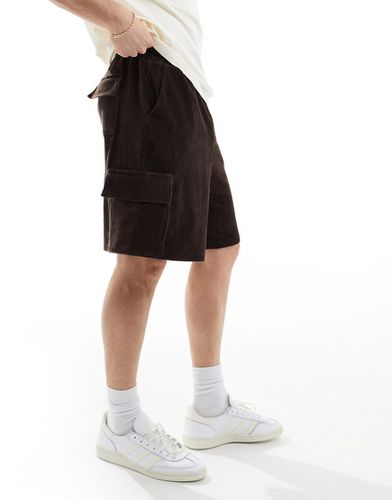 Short en velours côtelé à poches cargo - Marron - Asos Design - Modalova