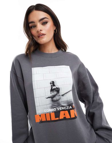 Sweat oversize à imprimé graphique Milan - Anthracite - Asos Design - Modalova