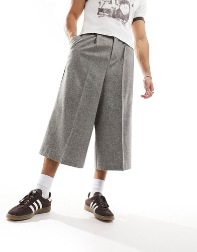 Pantalon court élégant en tissu micro-texturé - Gris - Asos Design - Modalova