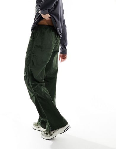 Pantalon baggy ample en nylon - Kaki - Asos Design - Modalova