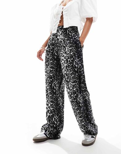 Pantalon décontracté facile à enfiler à imprimé animal - Noir et blanc - Asos Design - Modalova