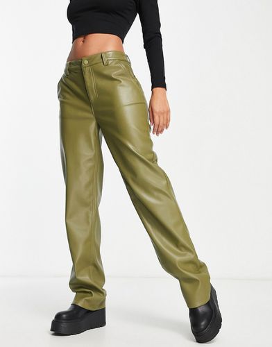 Pantalon droit en similicuir - olive - Asos Design - Modalova