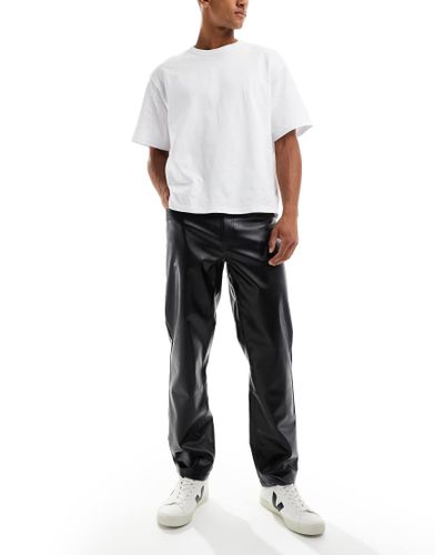 Pantalon droit imitation cuir - Asos Design - Modalova