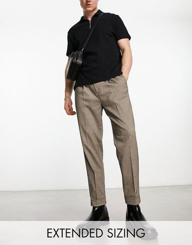 Pantalon élégant micro texturé coupe fuselée à revers - Taupe - Asos Design - Modalova
