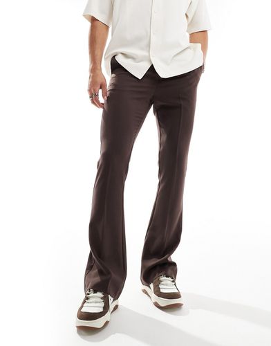 Pantalon évasé habillé à taille haute - Marron - Asos Design - Modalova
