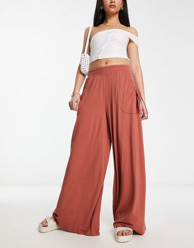 Pantalon large à taille et poches froncées - Rouille - Asos Design - Modalova