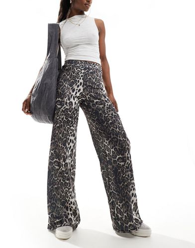 Pantalon large à imprimé léopard - Asos Design - Modalova