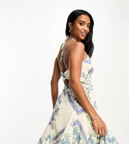 ASOS DESIGN Petite - Robe d'été dos nu en broderie anglaise et motif bandana - Asos Petite - Modalova