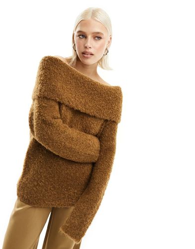 Pull oversize extreme à épaules dénudées en laine texturée - Camel foncé - Asos Design - Modalova