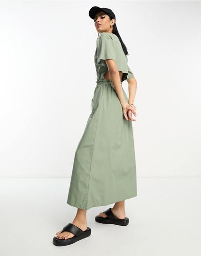 Robe t-shirt 2 en 1 avec jupe cargo mi-longue et coutures contrastantes - Kaki - Asos Design - Modalova