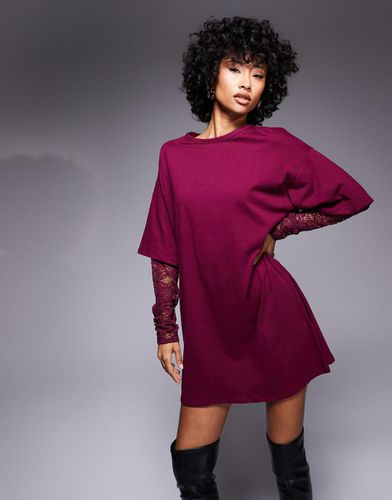 Robe t-shirt courte avec manches longues en dentelle - Bordeaux - Asos Design - Modalova