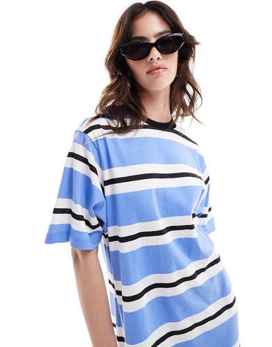 Robe t-shirt longueur mollet oversize - Bleu rayé - Asos Design - Modalova