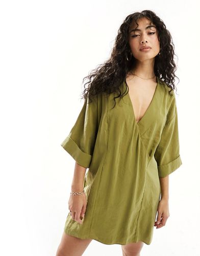 Robe cache-caur courte oversize coupe carrée - olive - Asos Design - Modalova