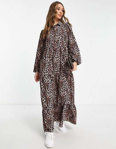 Robe chemise longue à plis nervurés et imprimé animal - Asos Design - Modalova