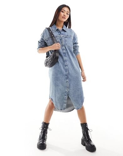 Robe chemise longueur mollet en jean avec poches à l'avant - vintage - Asos Design - Modalova