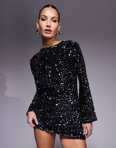 Robe courte en velours ornée de sequins argentés avec manches ange et dos échancré - Asos Design - Modalova