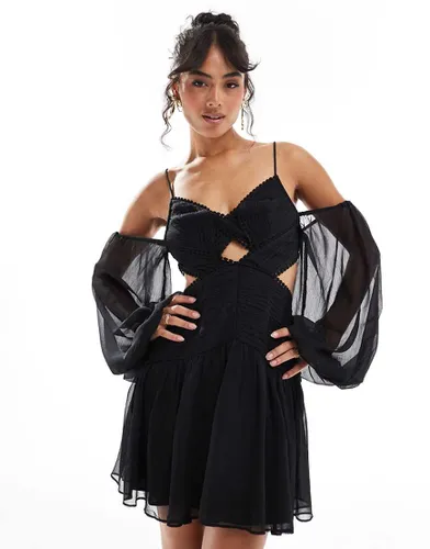 Robe courte froncée avec empiècement en dentelle et découpe - Asos Design - Modalova