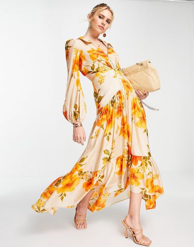 Robe longue à motif floral avec volants superposés, col et boutons - Orange - Asos Design - Modalova
