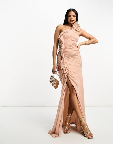 Robe longue asymétrique en tulle à fente haute avec fleur - Blush foncé - Asos Design - Modalova