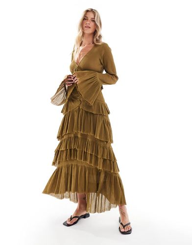 Robe longue en crêpe à col en V avec jupe à volants et dentelle - olive - Asos Design - Modalova