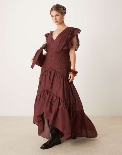 Robe longue en dentelle et mousseline - Bordeaux - Asos Design - Modalova