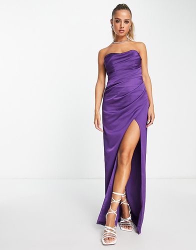 Robe longue en satin à corsage drapé - Asos Design - Modalova