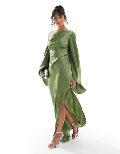 Robe longue en satin à épaule dénudée et ourlet asymétrique - Asos Design - Modalova