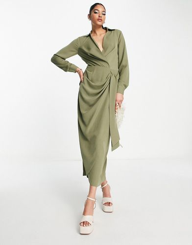 Robe mi-longue à col et taille froncée nouée - Kaki - Asos Design - Modalova